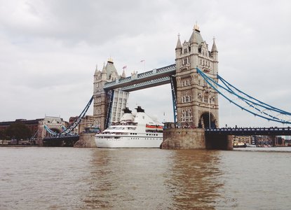 London Bridge